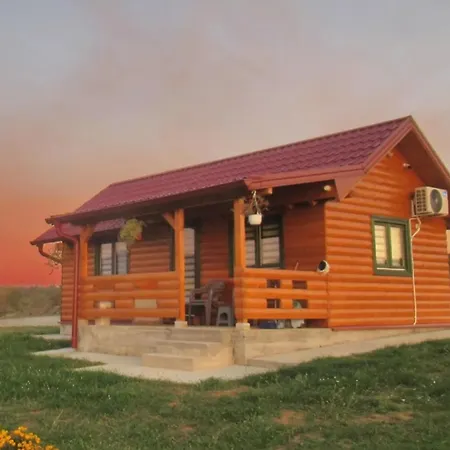 Brvnara Stanicic 別荘 アランジェロヴァツ